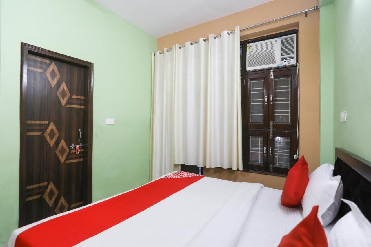 Hotel O Gdd Kuteer Noida Buitenkant foto