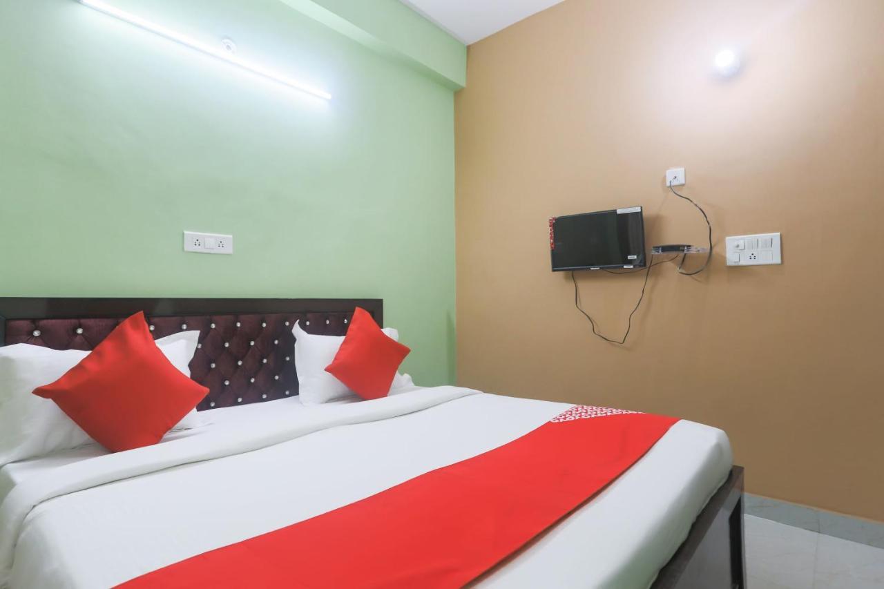 Hotel O Gdd Kuteer Noida Buitenkant foto