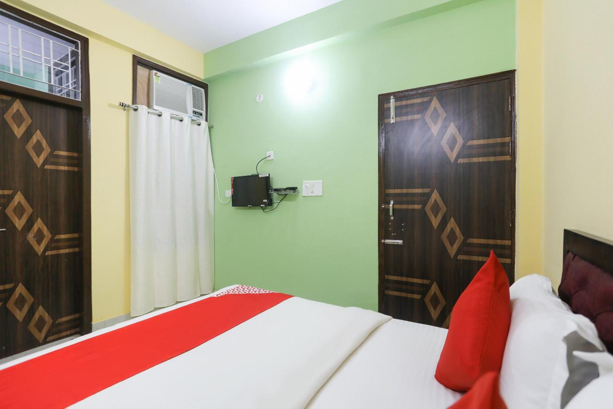 Hotel O Gdd Kuteer Noida Buitenkant foto