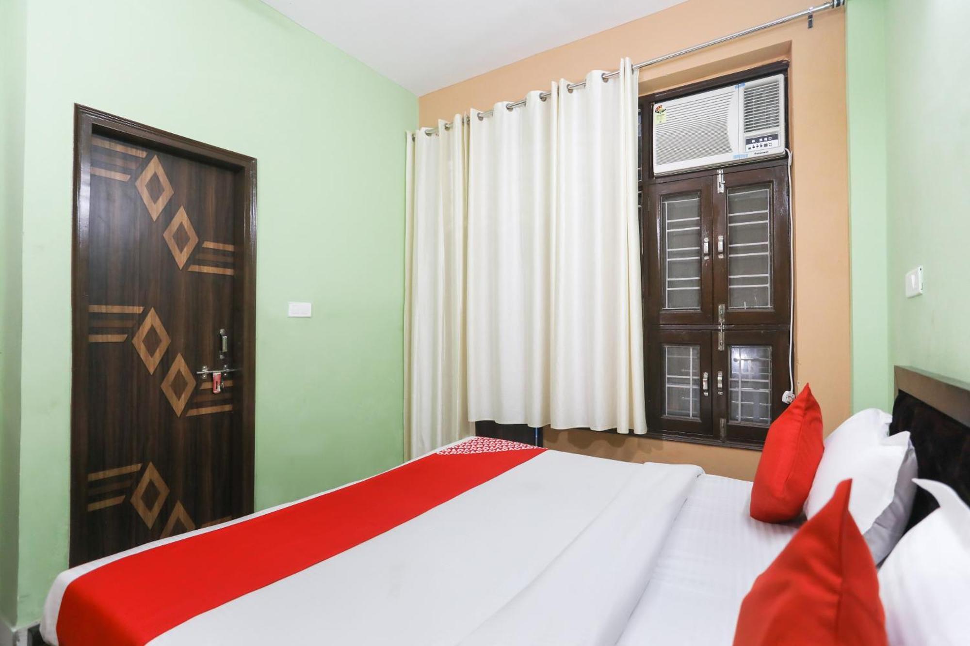 Hotel O Gdd Kuteer Noida Buitenkant foto
