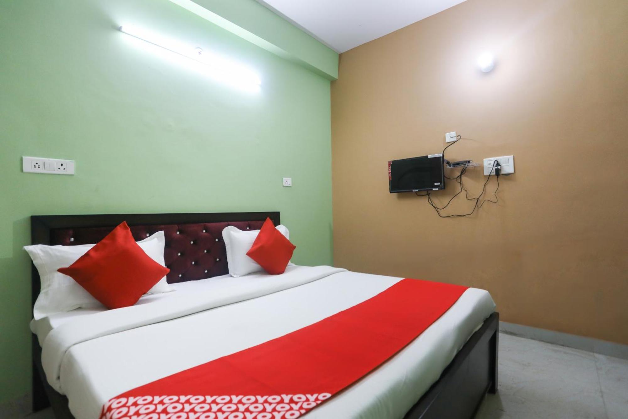 Hotel O Gdd Kuteer Noida Buitenkant foto